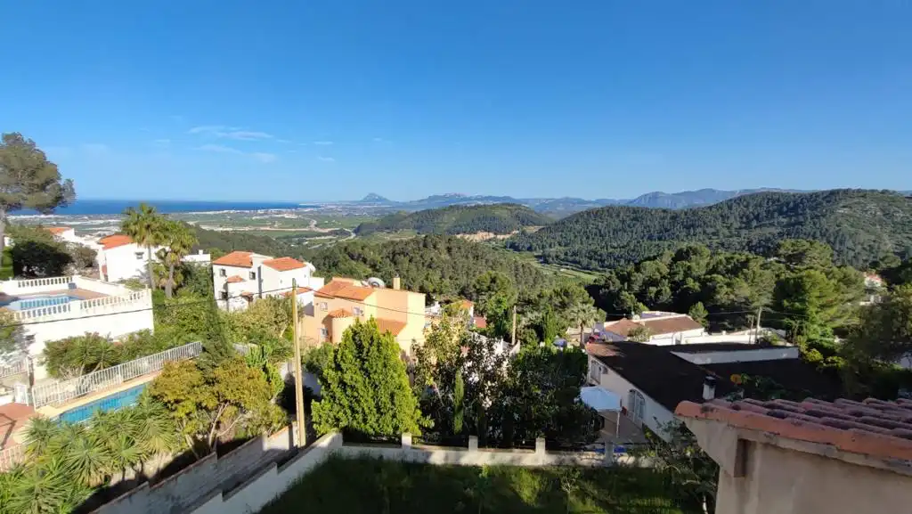 Vista exterior de Casa o chalet en venta en Oliva con Jardín privado, Terraza y Amueblado