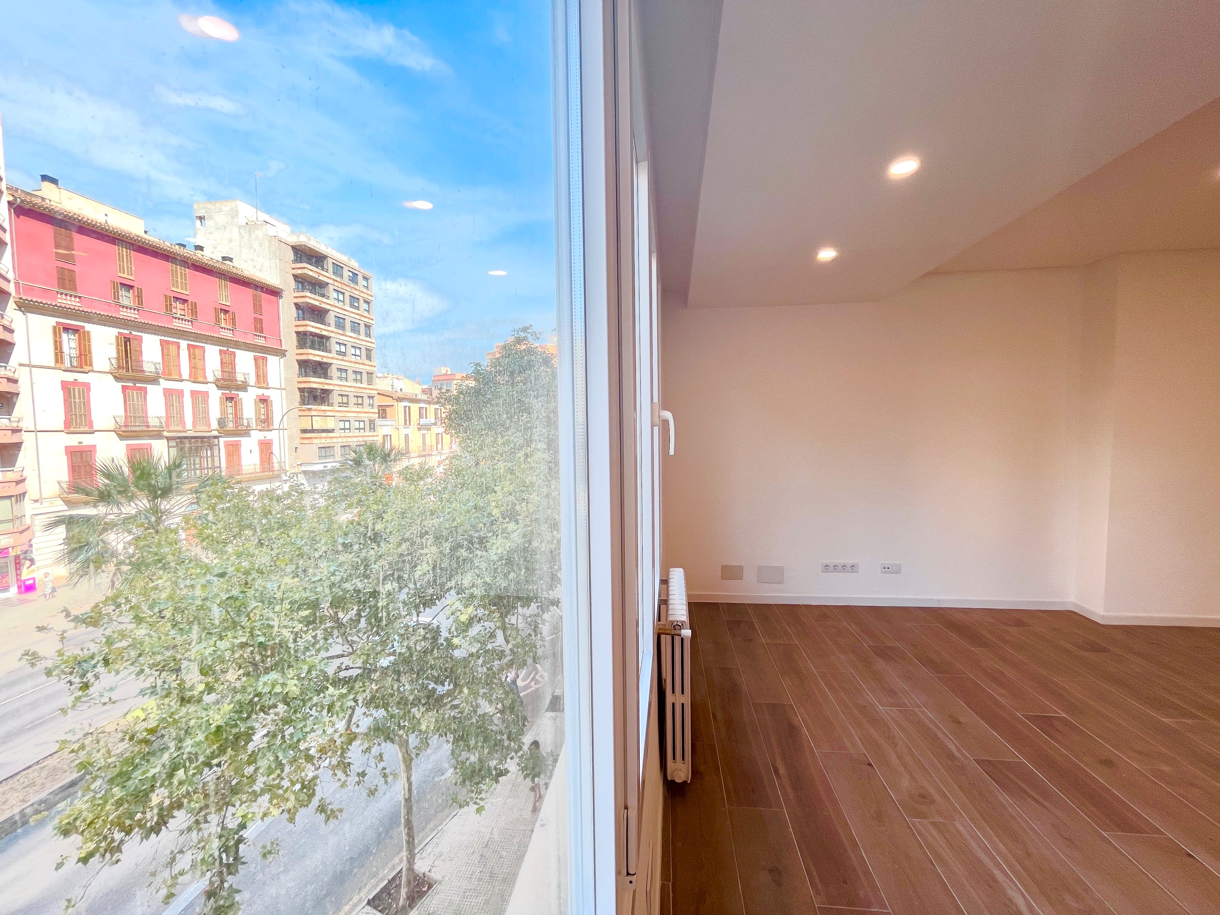 Dormitori de Apartament de lloguer en  Palma de Mallorca amb Aire condicionat