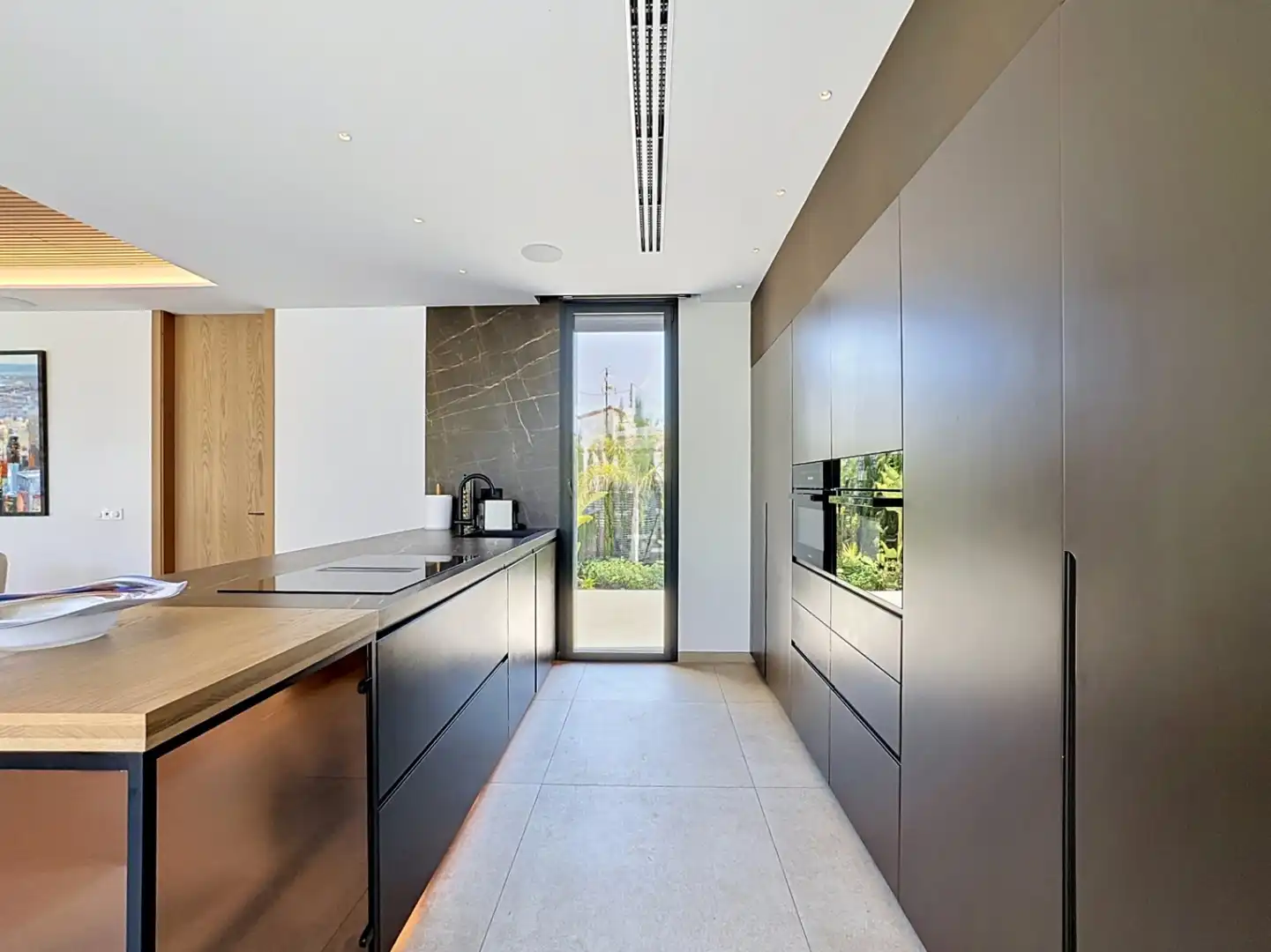 Chalet con terraza en venta en Marisol Park - Ortembach - Los Almendros, imagen 6