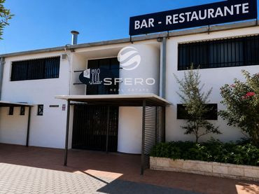 Local comercial en venta en Plaza de Torres-Quevedo 144