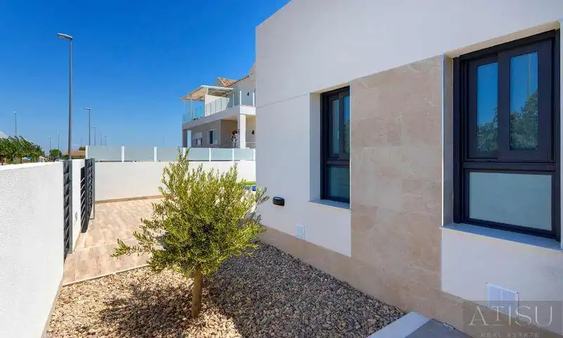 Casa amb piscina en venda a Daya Nueva, imagen 23