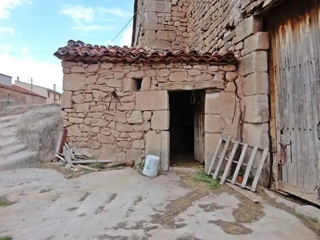 Vista exterior de Residencial en venda en Hacinas