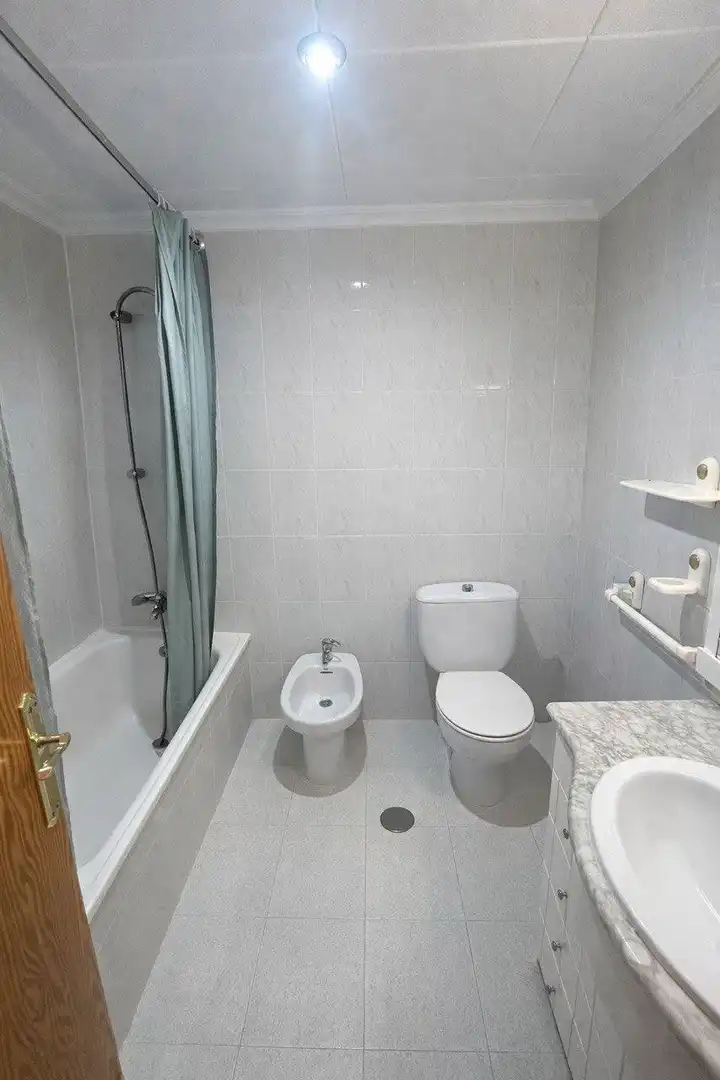 Bathroom of Attic for sale in Almansa  with Terrace