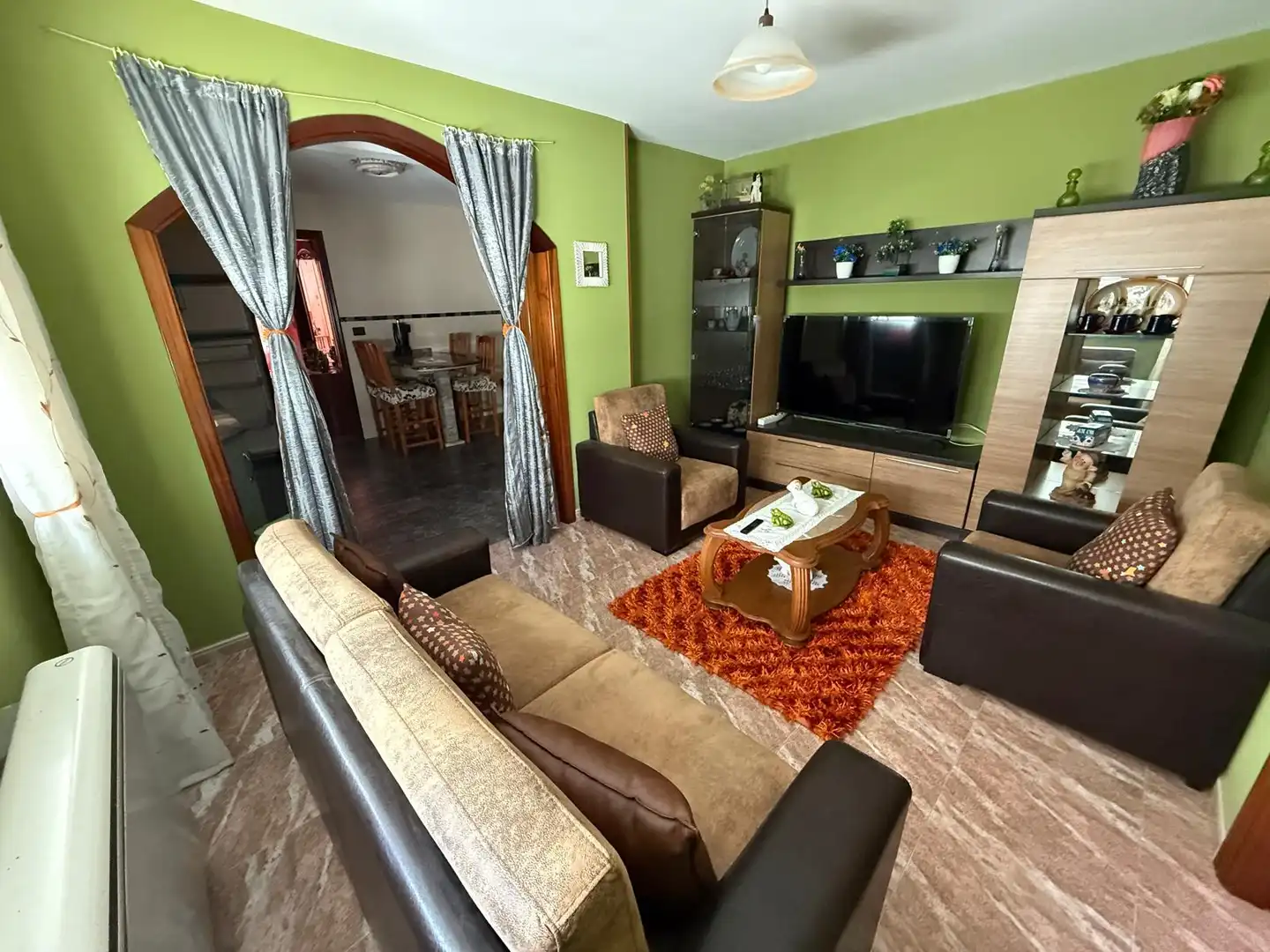 Sala de estar de Ático en venta en Noia con Amueblado