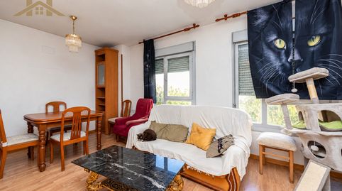 Foto 4 de Piso en venta en Calle de Alcobendas, Valdepelayo - Montepinos - Arroyo Culebro, Leganés