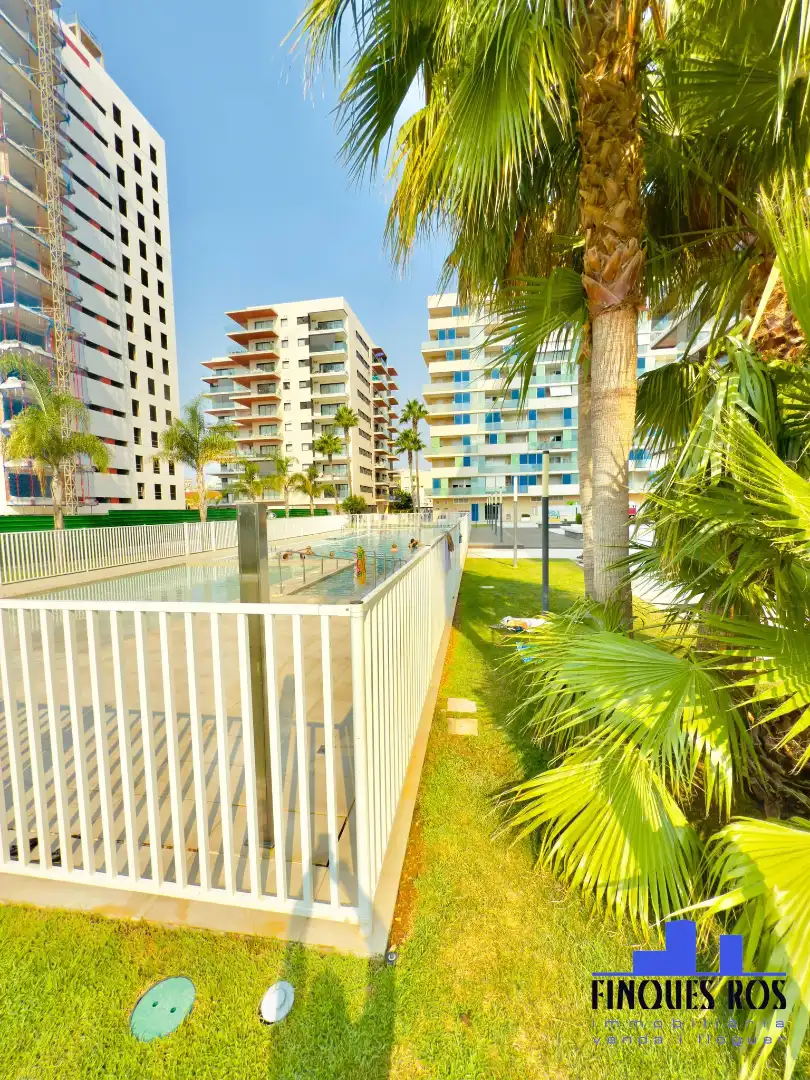 Swimming pool of Flat for sale in Vinaròs  with Air Conditioner, Heating and Terrace