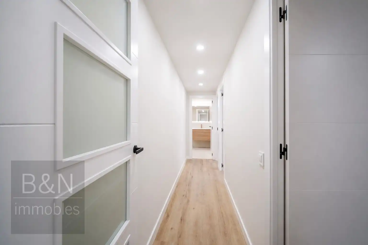 Piso en venta en Terrassa con Aire acondicionado, Calefacción y Terraza