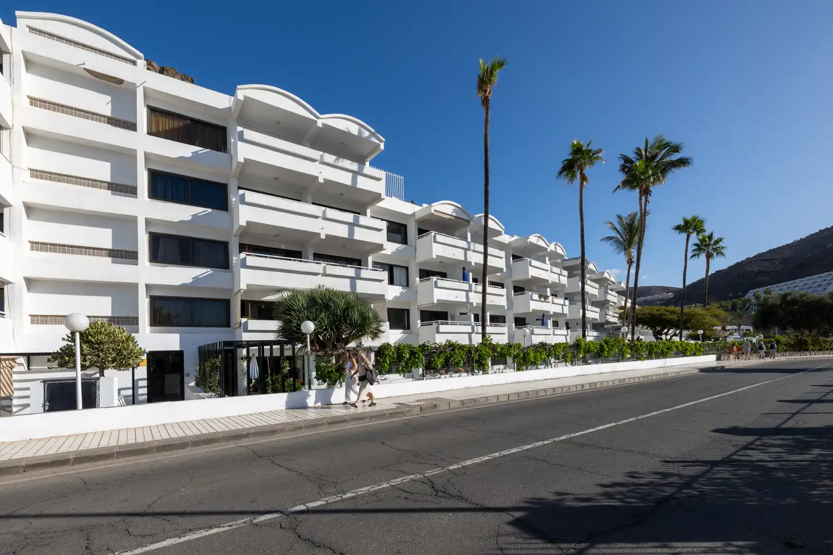 Außenansicht von Wohnung zum Verkauf in Mogán mit Klimaanlage, Terrasse und Möbliert