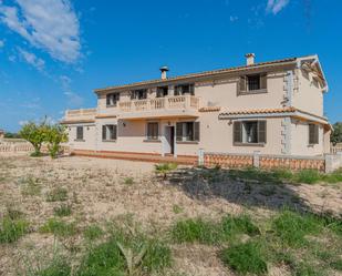 Vista exterior de Finca rústica en venda en Llucmajor amb Aire condicionat, Terrassa i Piscina