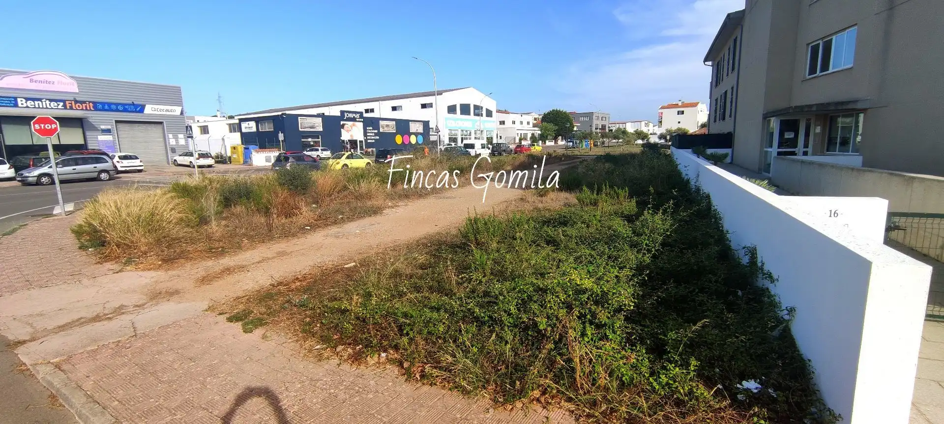 Lands and plots for sale in calle industria