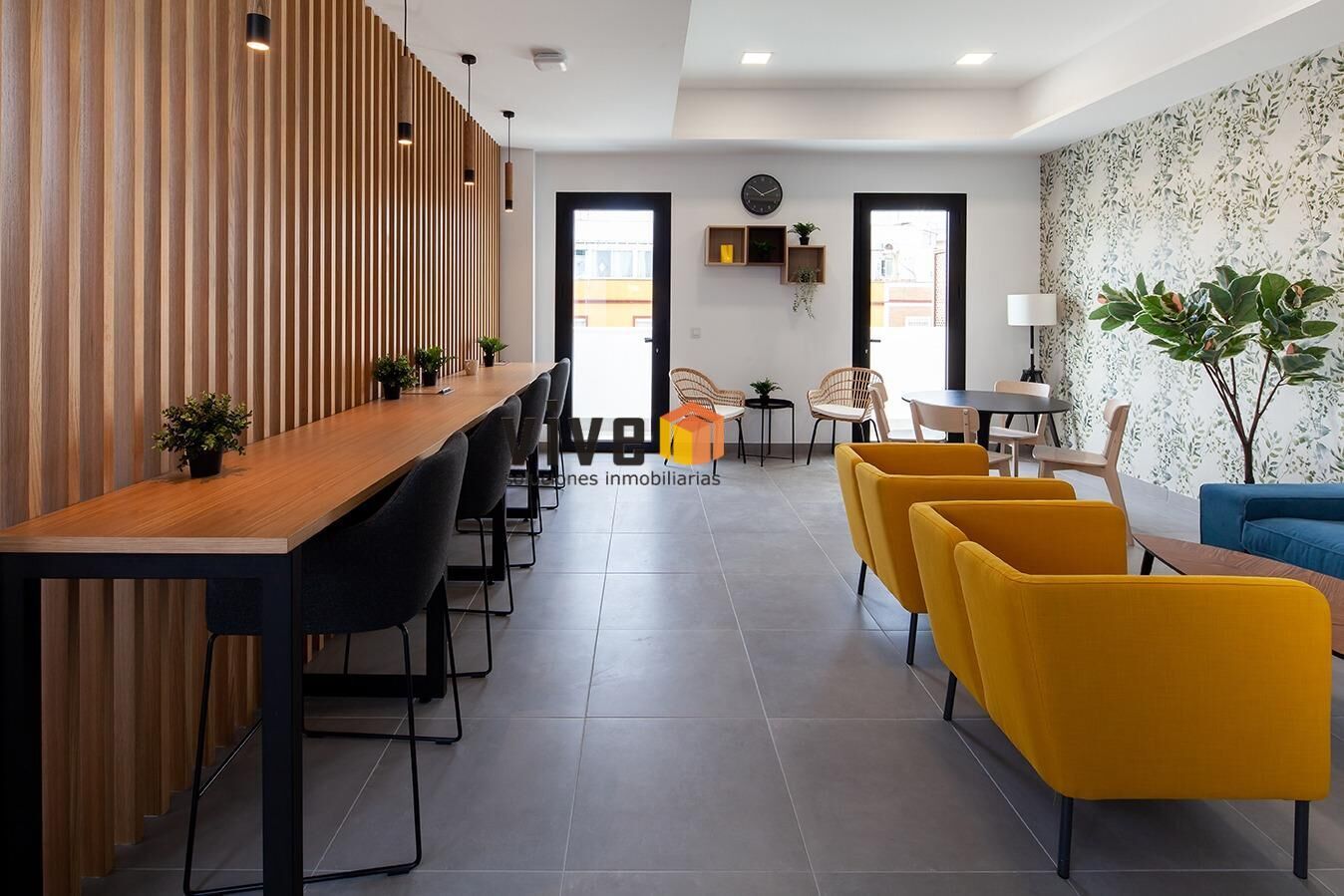 Local en venta en  Sevilla Capital con Aire acondicionado y Amueblado