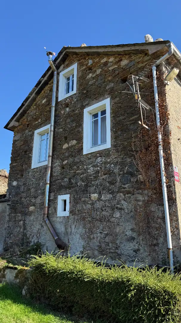 Casa amb jardí en venda a Ortigueira, imagen 2