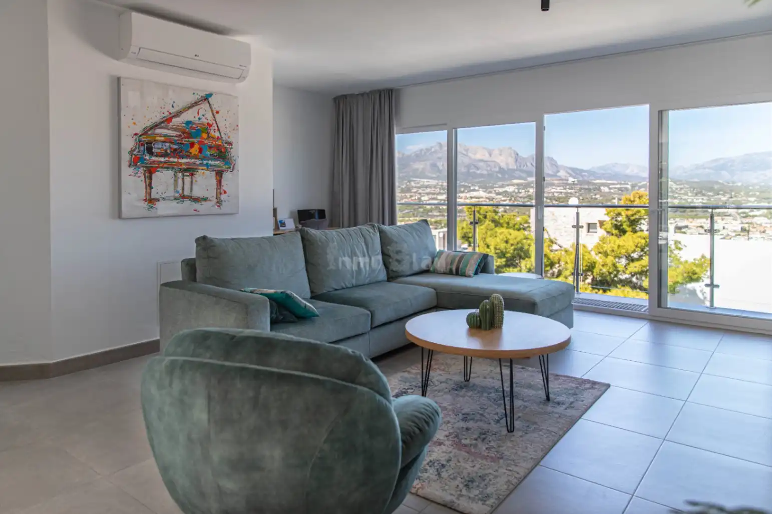 Wohnzimmer von Haus oder Chalet zum Verkauf in L'Alfàs del Pi mit Klimaanlage, Heizung und Privatgarten
