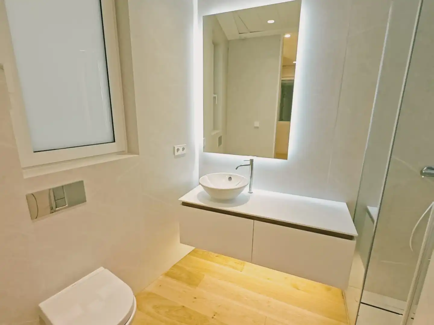 Bathroom of Flat for rent in Murcia  with Air Conditioner, Heating and Washing machine