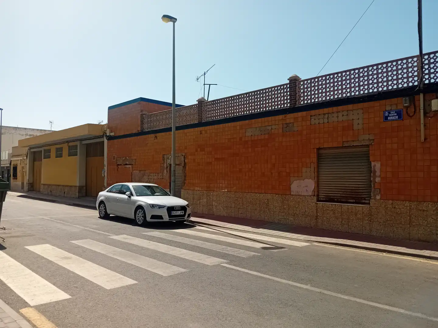 Local comercial de lloguer a Calle Escritor Horacio 11, imagen 2
