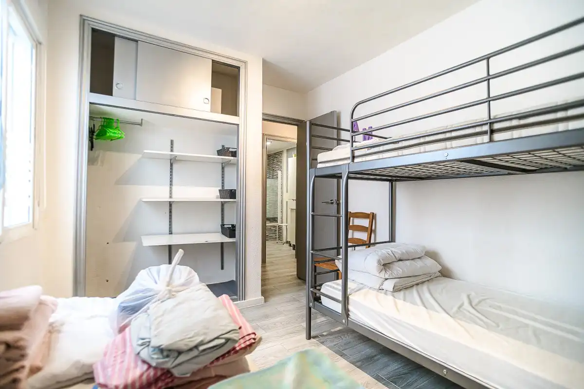 Habitación de Piso en venta en Torrevieja con Aire acondicionado, Calefacción y Terraza