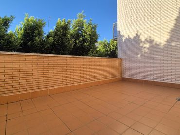 Dúplex amb balcó en venda a Carrer de Claramunt