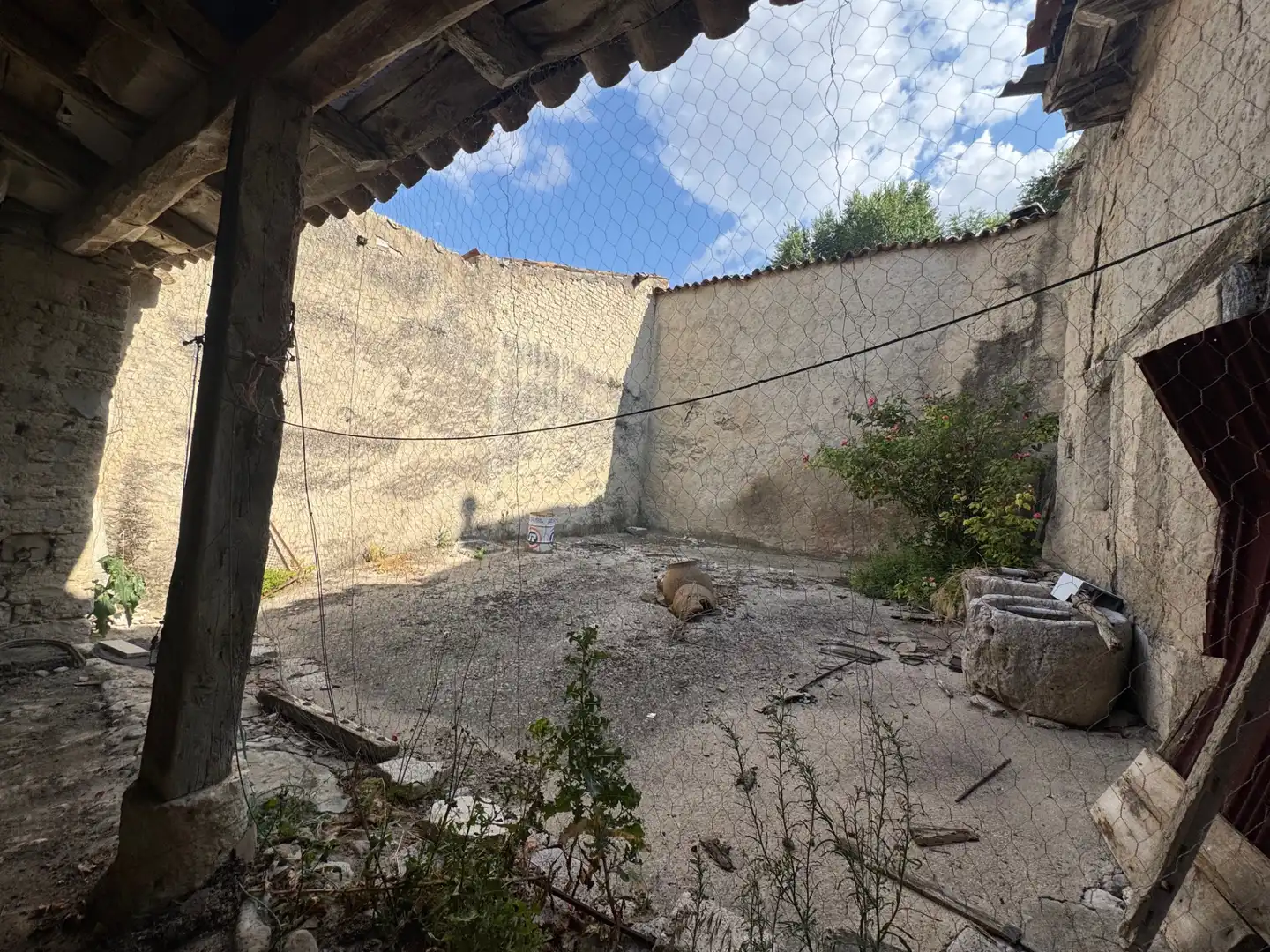 Finca rústica en venta en Velliza con Calefacción, Trastero y Amueblado