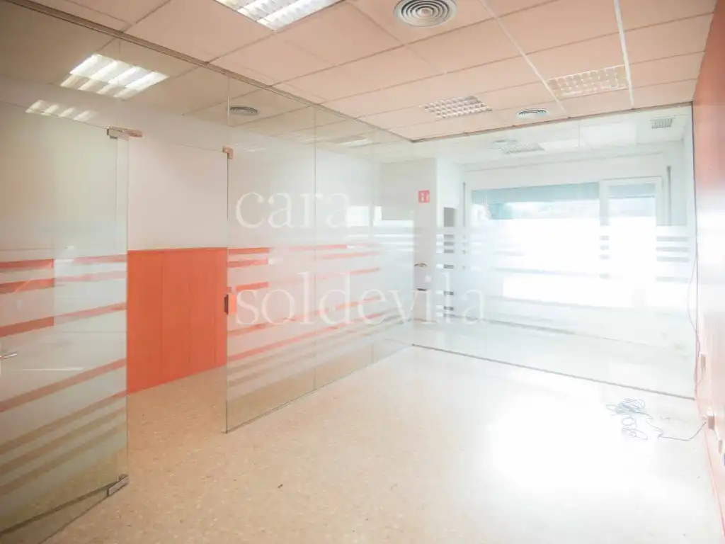 Locale commerciale in affitto a Rambla Hospital, imagen 4