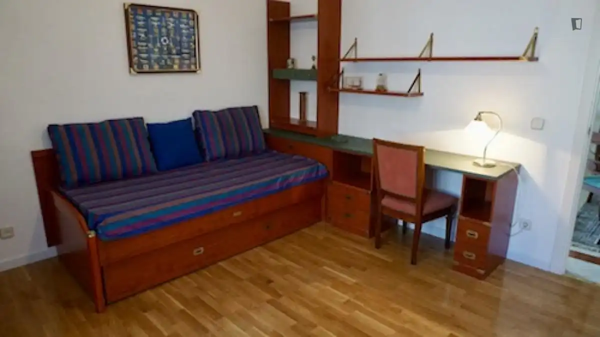 Apartament de lloguer a Conde Orgaz - Piovera