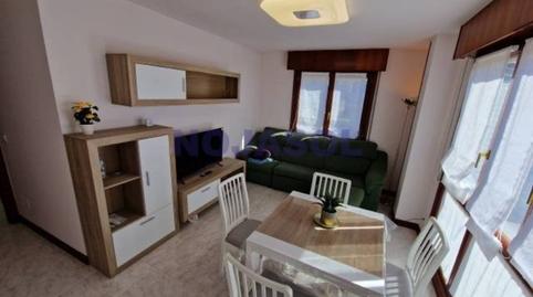 Photo 2 of Flat to rent in Avenida Santos Mártires, 6