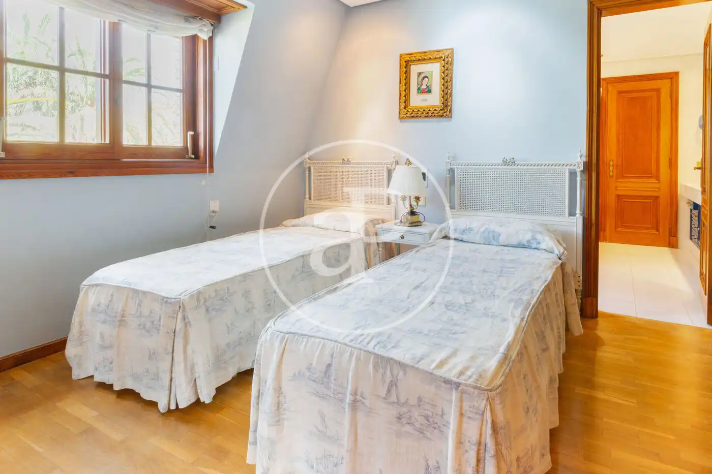 Habitación de Casa o chalet en venta en Paterna con Aire acondicionado, Calefacción y Jardín privado