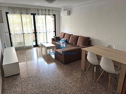 Living room of Flat to rent in Alicante / Alacant  with Air Conditioner, Private garden and Terrace