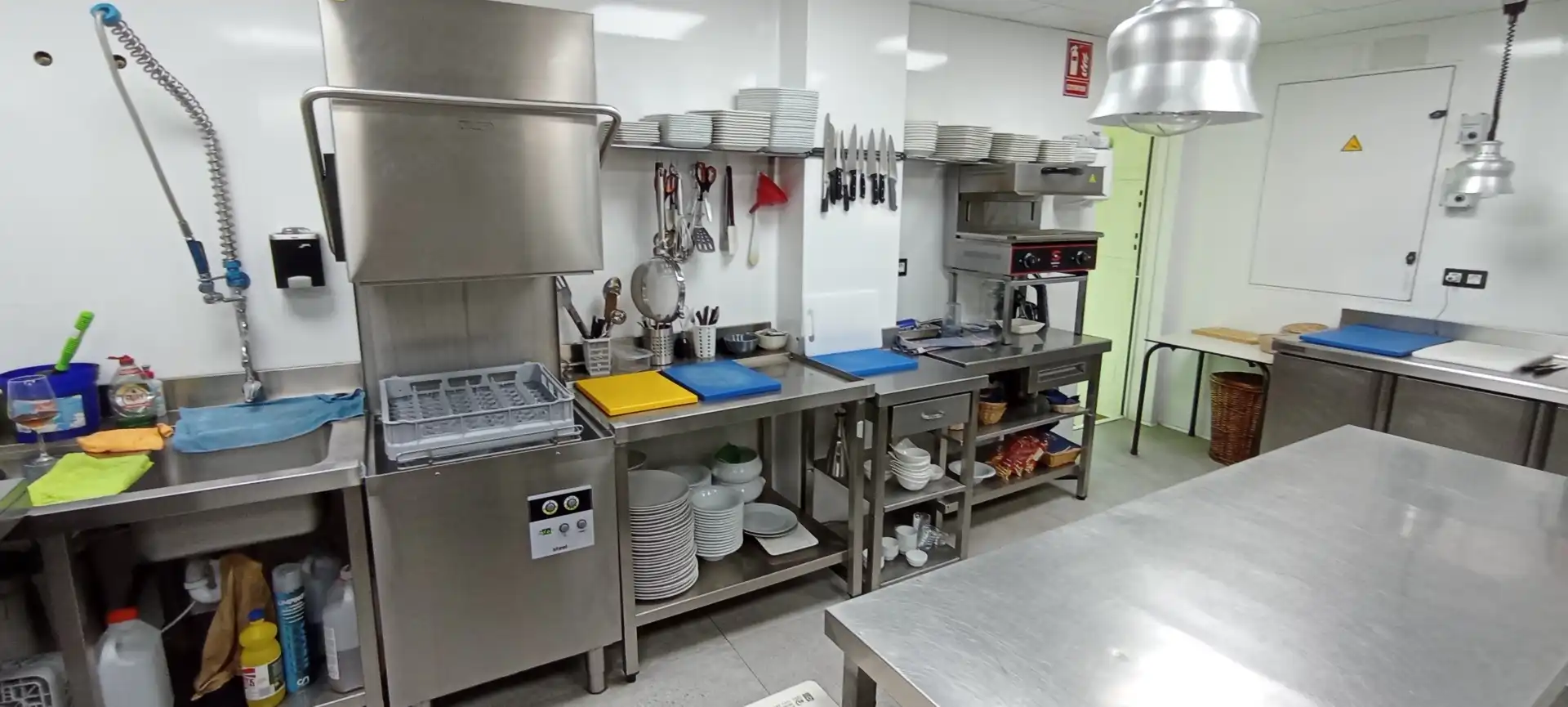 Cuina de Casa o xalet en venda en Valladolid amb Aire condicionat, Calefacció i Jardí privat