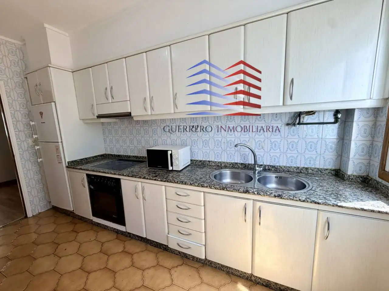 Küche von Wohnung zur Miete in Ourense Capital  mit Heizung, Möbliert und Balkon
