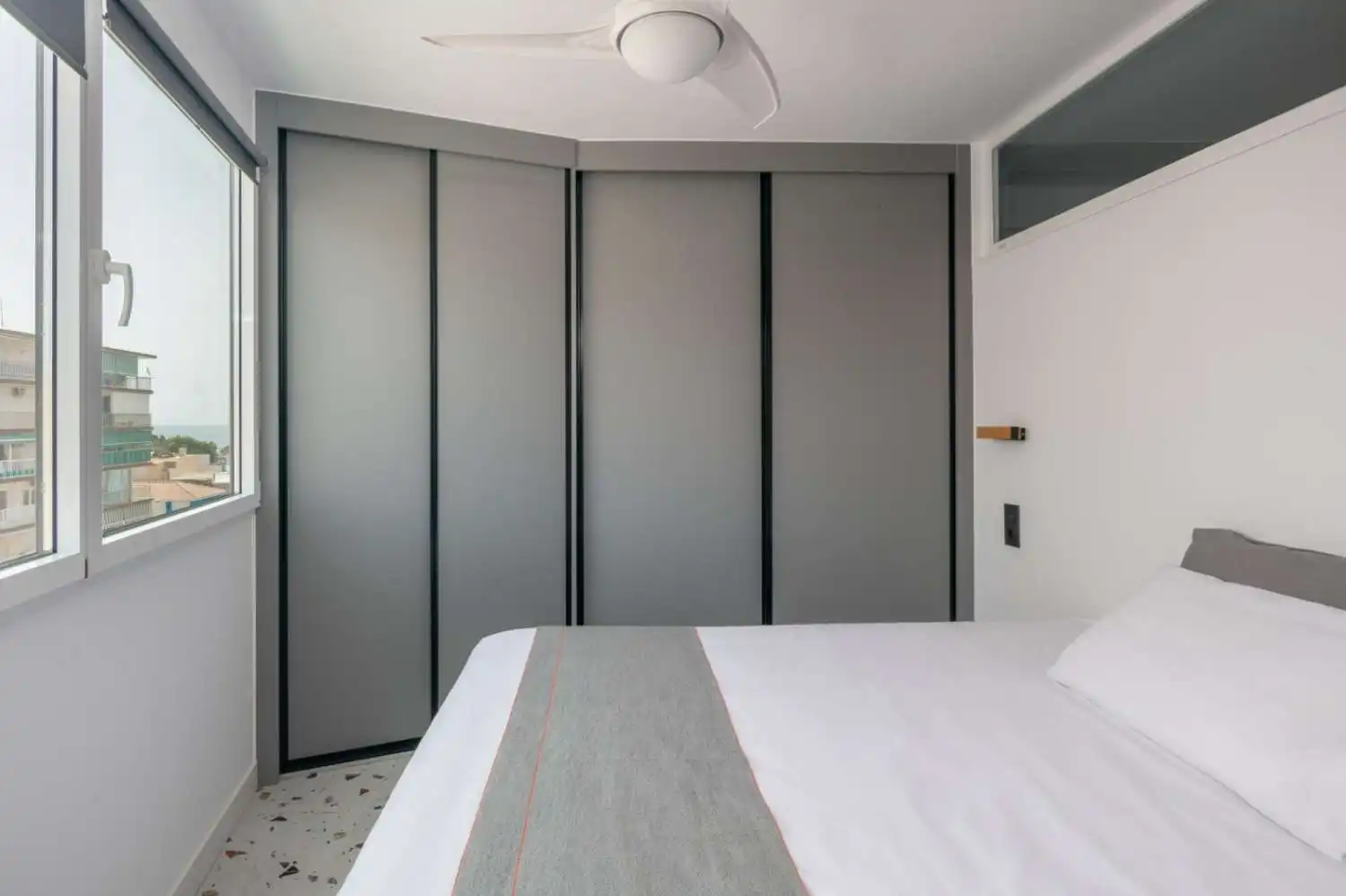 Piso con ascensor en venta en Torre del Mar, imagen 17