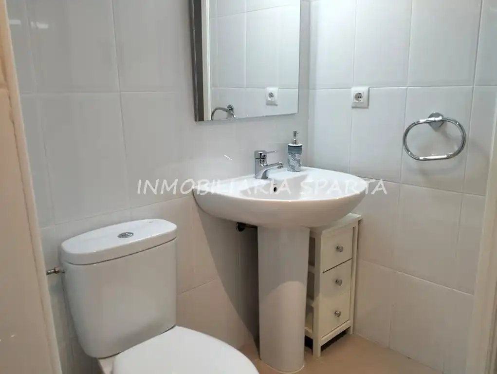 Baño de Casa adosada en venta en Coria del Río con Aire acondicionado, Terraza y Trastero