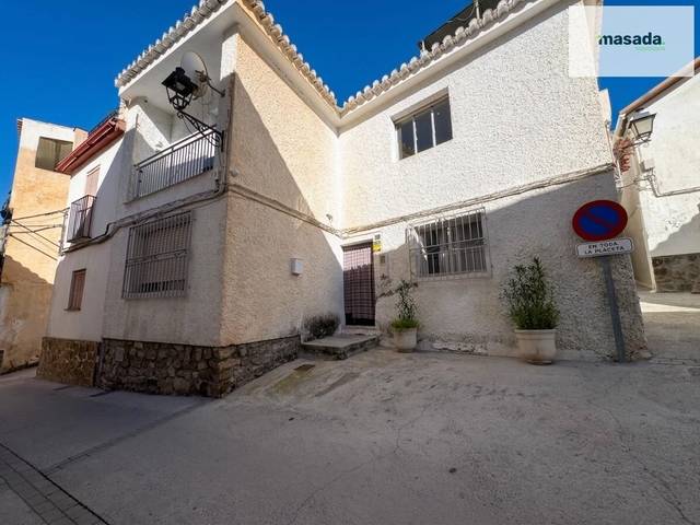 Casa-chalet en Venta en Calle Río, 27 en Quéntar