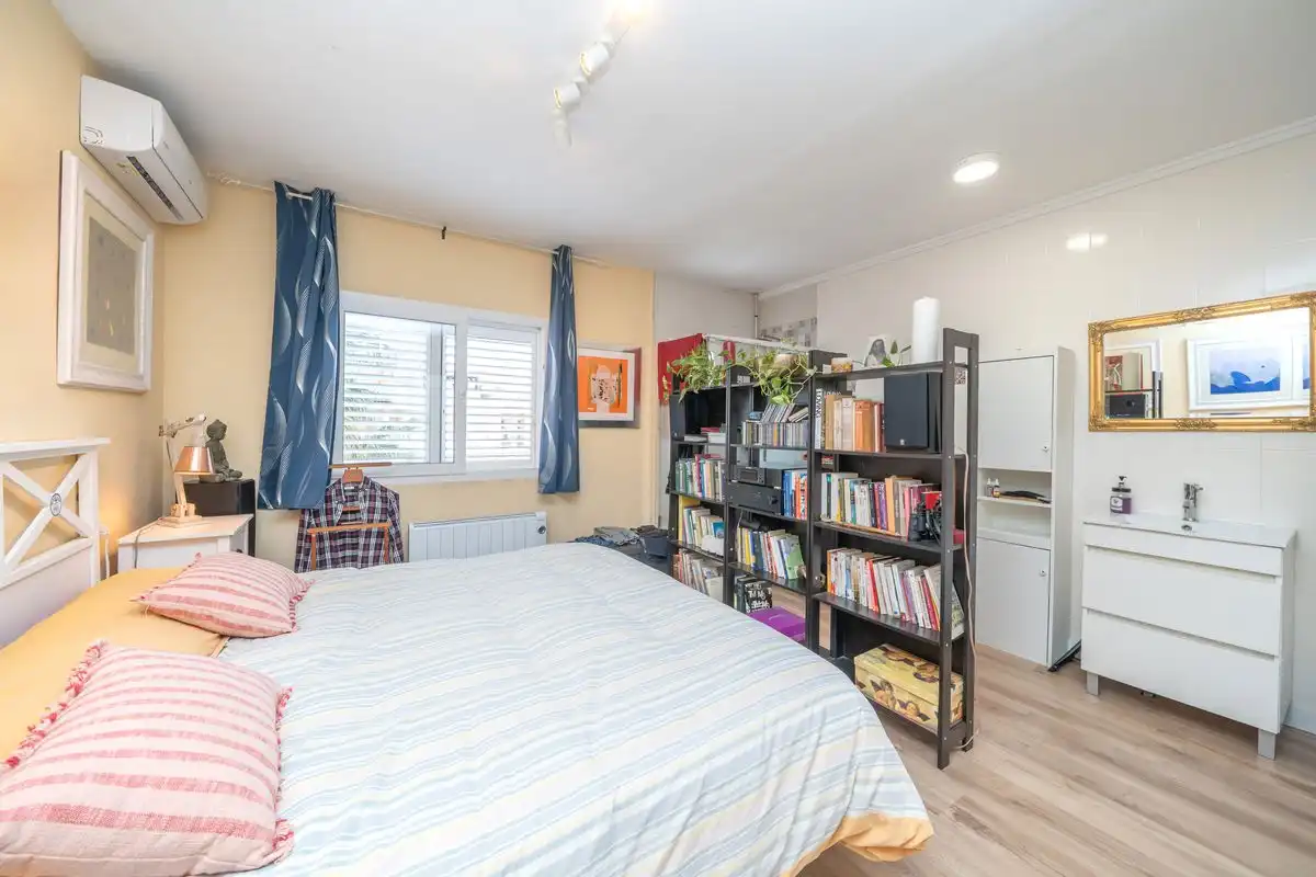Casa pareada con terraza en venta en C. Monte de Sta. Pola, imagen 10
