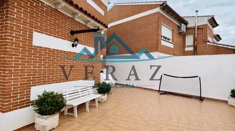 Foto 5 de Casa adosada en venda a Travesia Mina, Calera y Chozas, Toledo