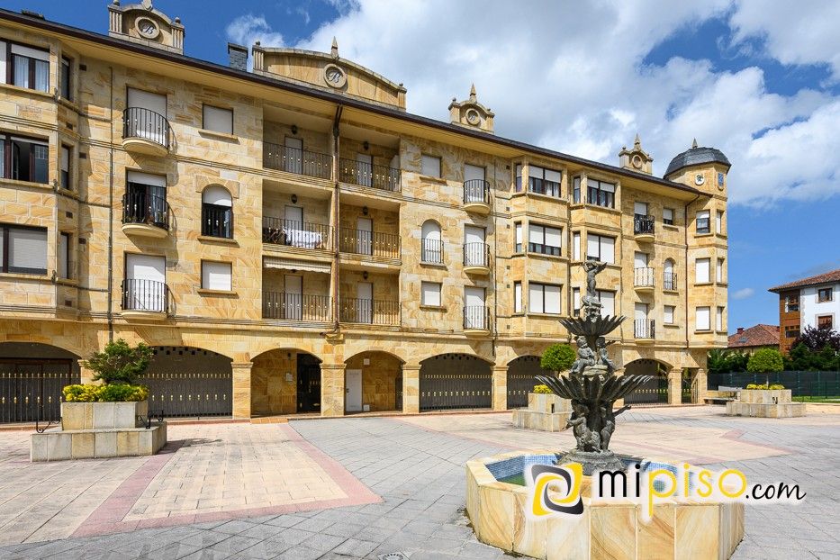 Exterior view of Flat for sale in Bárcena de Cicero  with Heating, Swimming Pool and Furnished