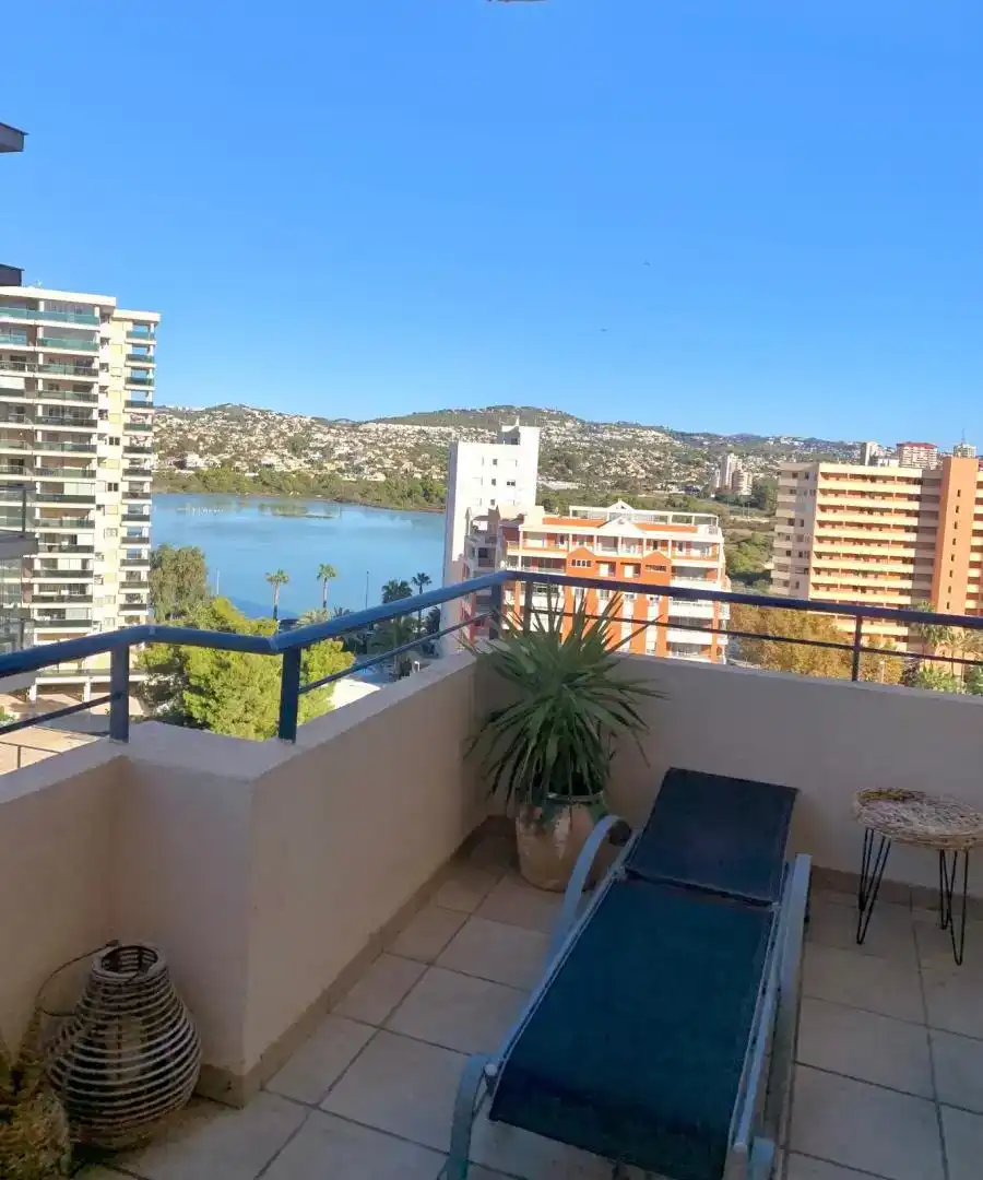 Terrassa de Pis en venda en Calpe / Calp amb Aire condicionat, Piscina i Balcó