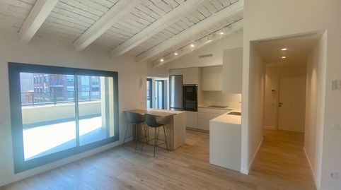 Foto 3 de Ático de alquiler en Carrer Bonastruc de Porta, La Devesa, Girona Capital