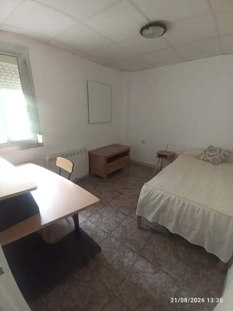 Habitación de Piso en venta en Berga con Calefacción, Amueblado y Balcón