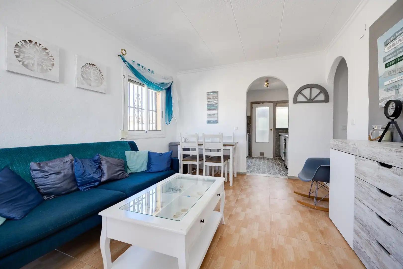 Sala de estar de Casa o chalet en venta en San Fulgencio con Aire acondicionado, Calefacción y Jardín privado