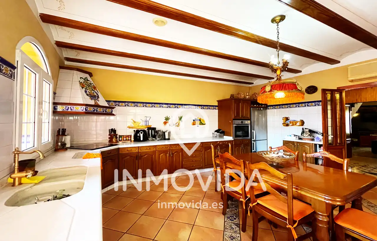 Kitchen of Houses for sale in Xàtiva  with Air Conditioner, Terrace and Furnished