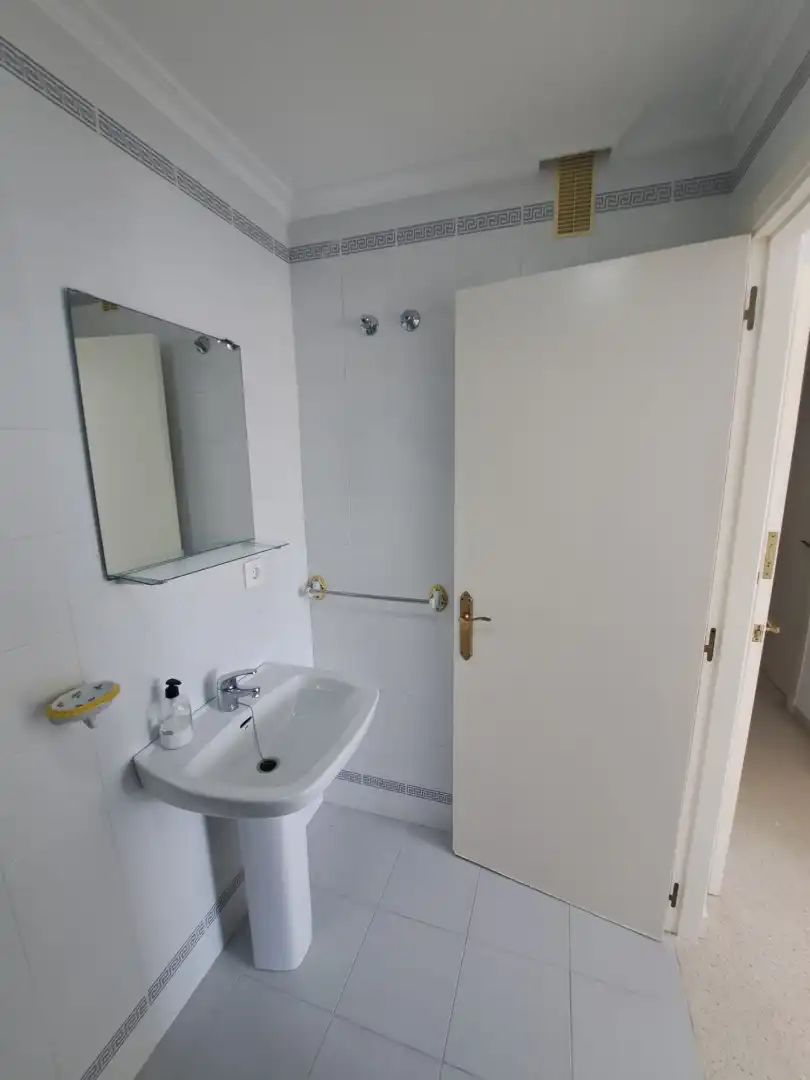 Flat with lift for sale in Urbanizacion la Marina, imagen 9