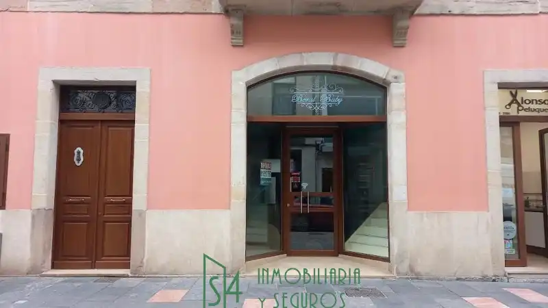 Business premises to rent in La Pola Siero, imagen 2