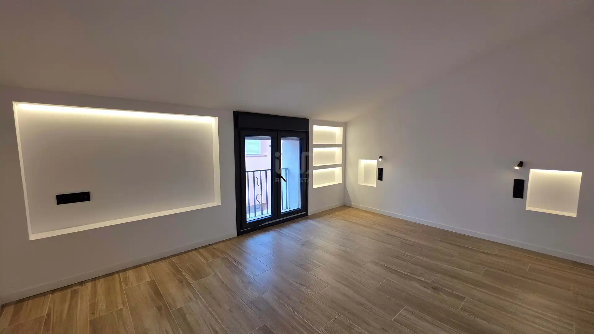 Sala d'estar de Casa o xalet en venda en Almenar amb Calefacció
