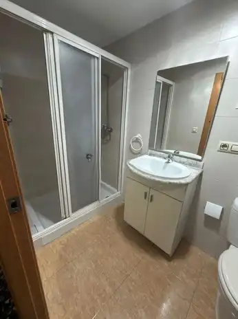 Baño de Piso en venta en Valencia con Balcón