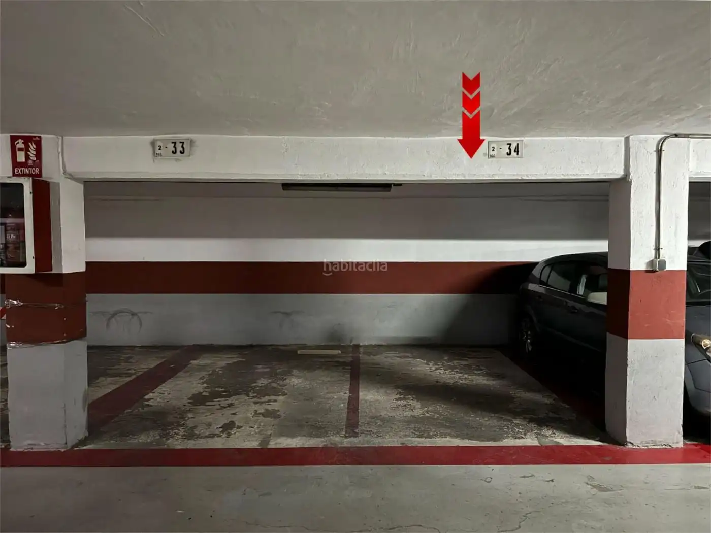 Einzelparkplatz zum Verkauf in Carrer del Periodista Gil Sumbiela 64