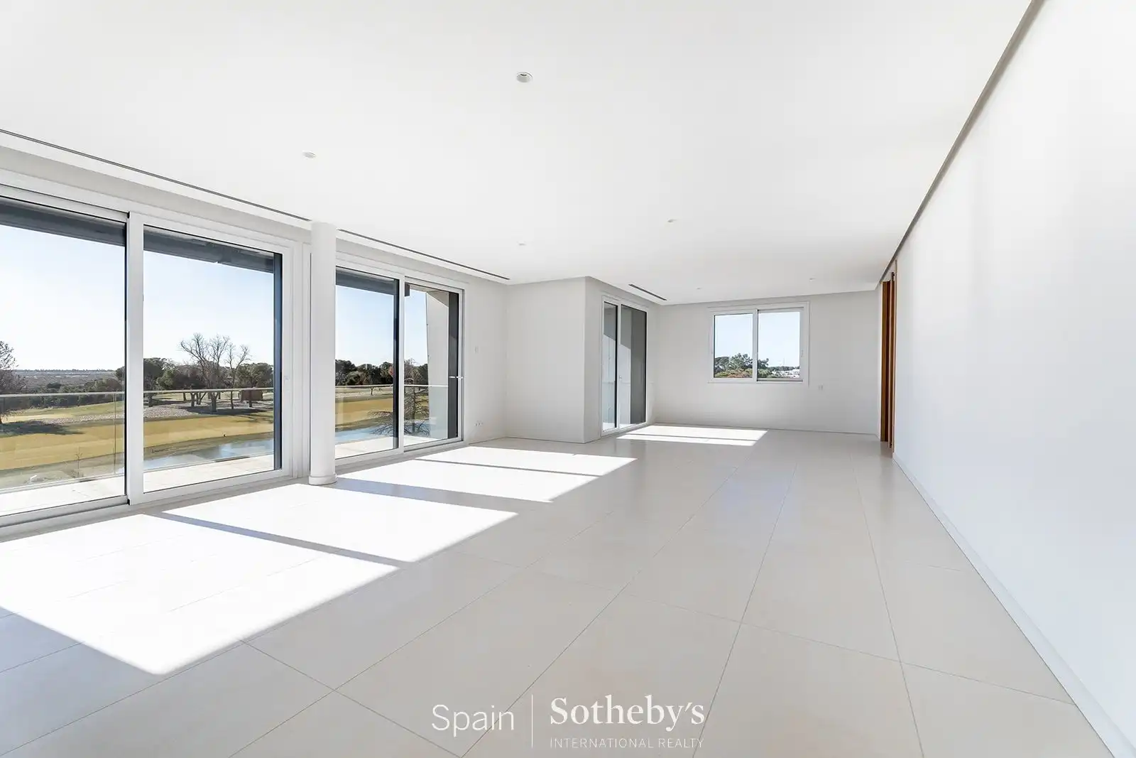 Sala d'estar de Apartament de lloguer en Pozuelo de Alarcón amb Aire condicionat, Calefacció i Terrassa