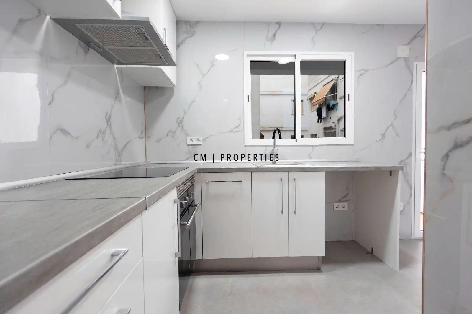 Flat for rent in carretera Malilla, Malilla
