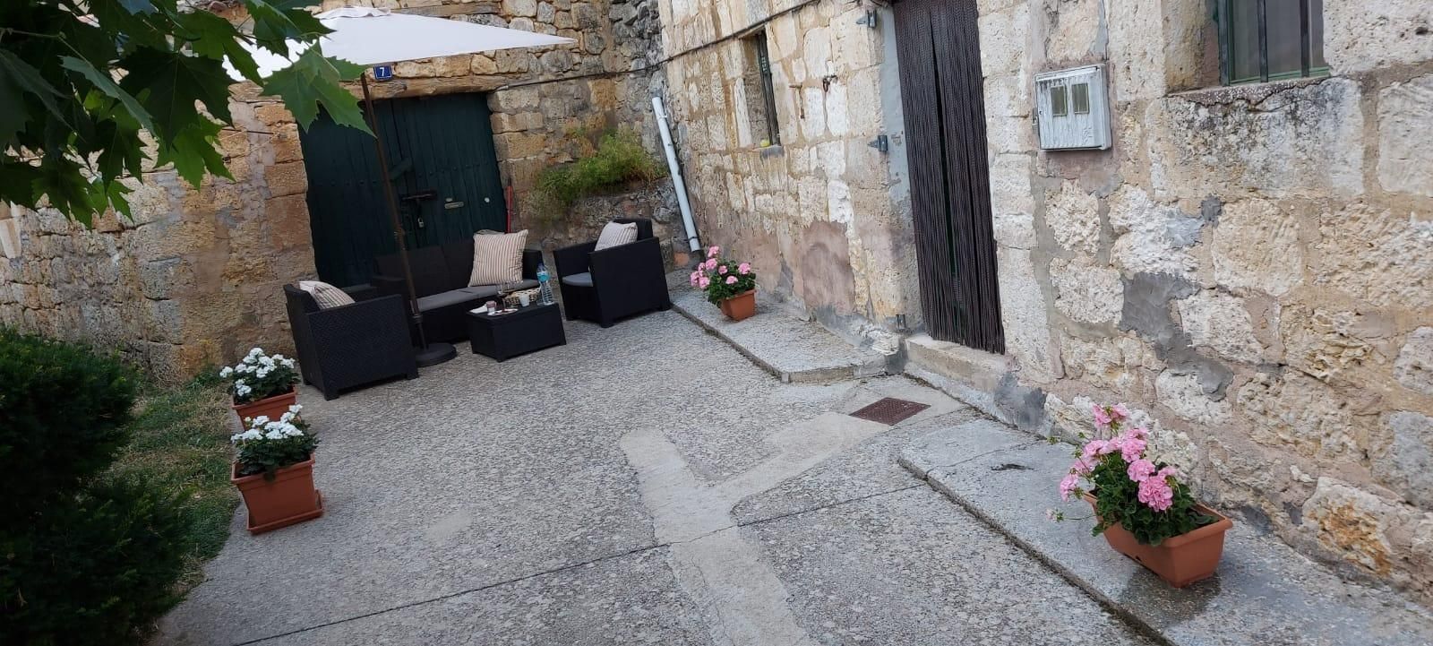 Exterior view of House or chalet for sale in Valle de Santibáñez  with Heating