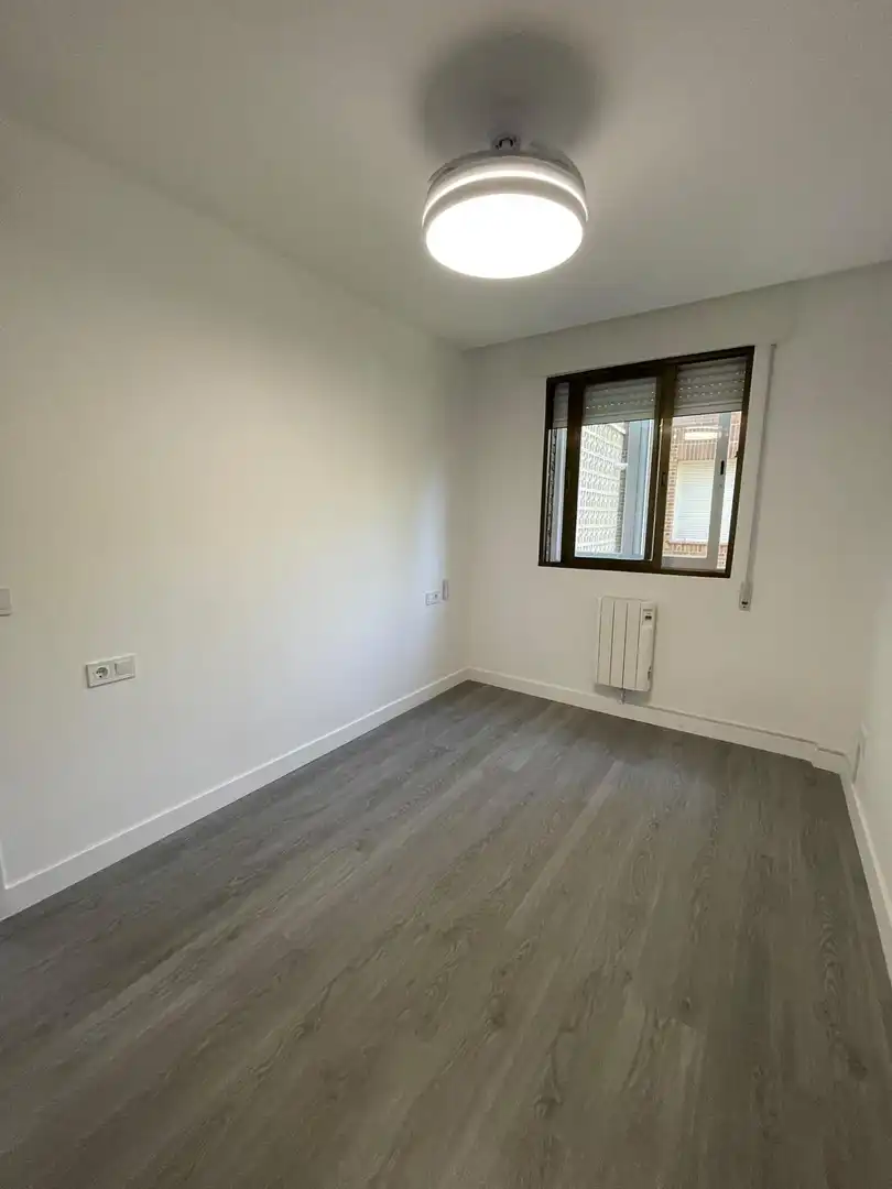 Flat with terrace to rent in Calle Calle Jarosa II, imagen 17
