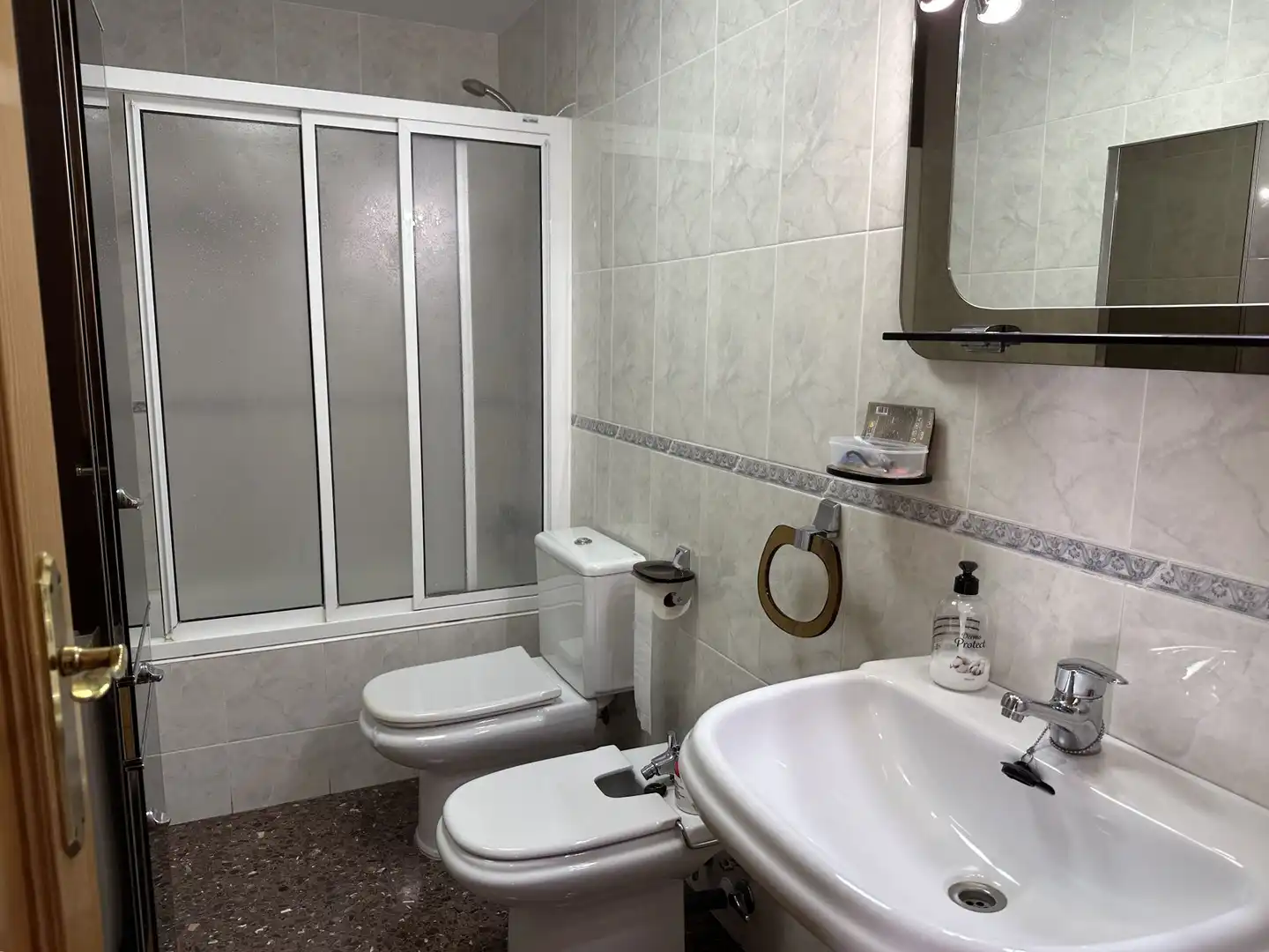 Baño de Casa adosada en venta en Ontinyent con Aire acondicionado, Calefacción y Terraza